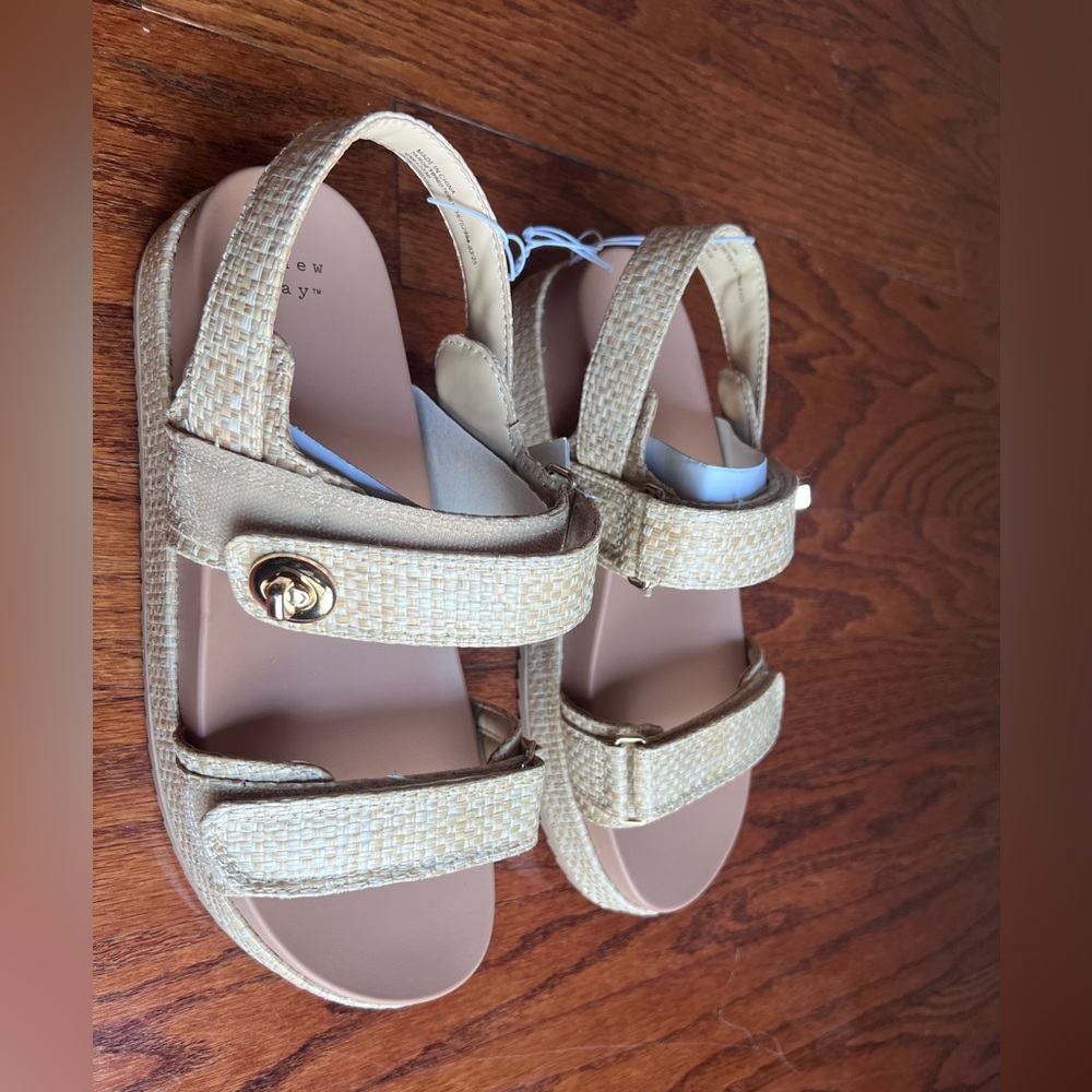 NWT a new day Beige Woven Platform Slingback Sandals